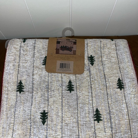 Table Runner Christmas Create Decorate Celebrate "VINTAGE HOLIDAY TRUCK" 14"x72" - Picture 4 of 5